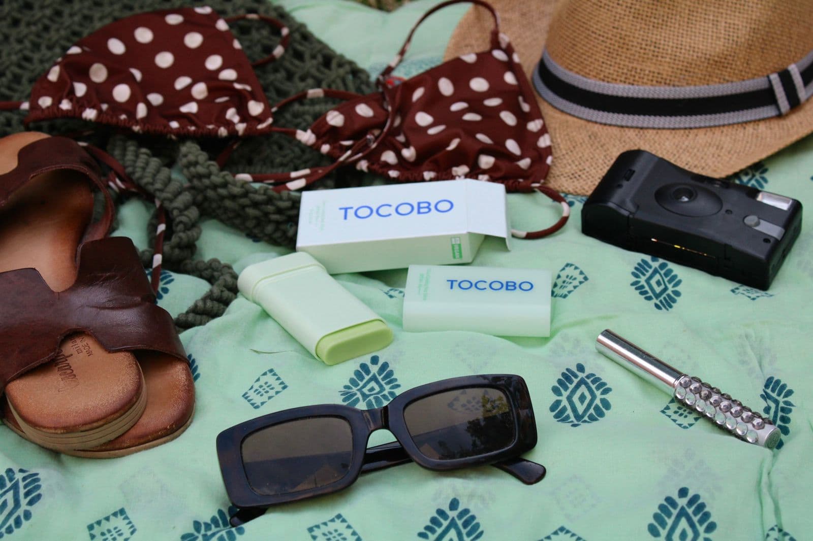 TOCOBO Cica Cooling Sun Stick: protección fresca y suave para piel sensible