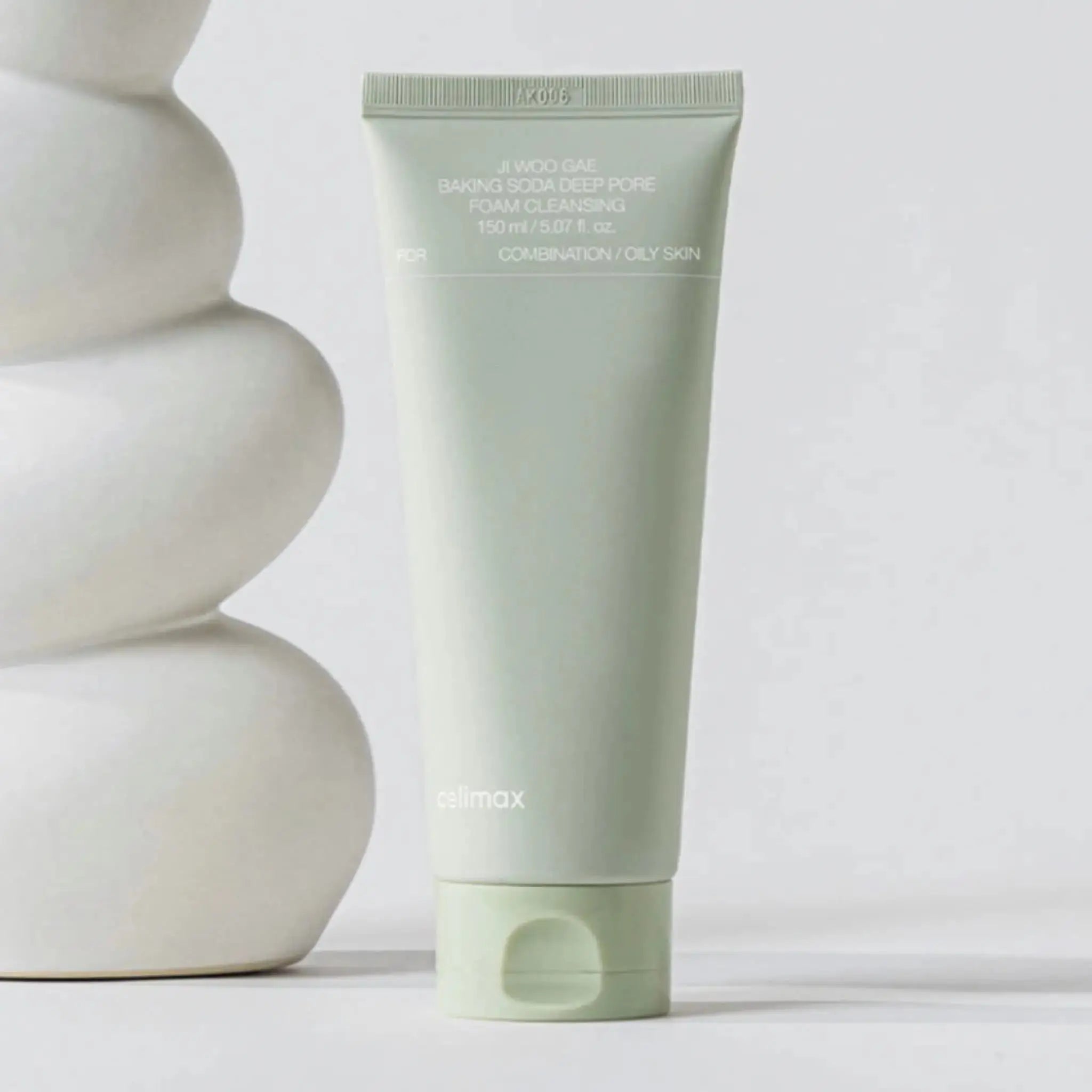 [CELIMAX] Ji Woo Gae Cica BHA Acne Foam Cleansing - 150ml de kosmic | Skincare disponible en kosmic