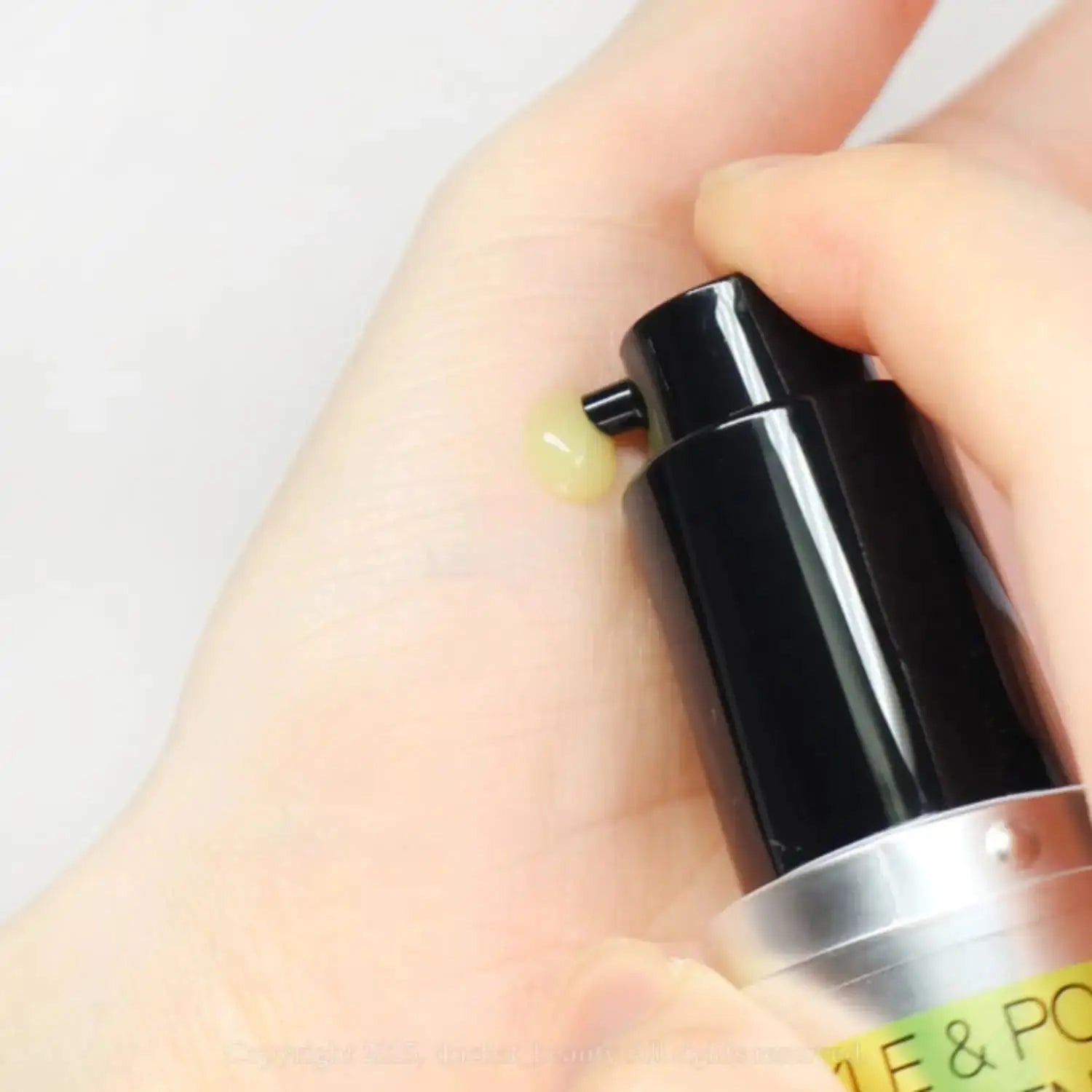 [Celimax] Retinol Shot Tightening Serum – 30ml de CELIMAX | Skincare disponible en kosmic