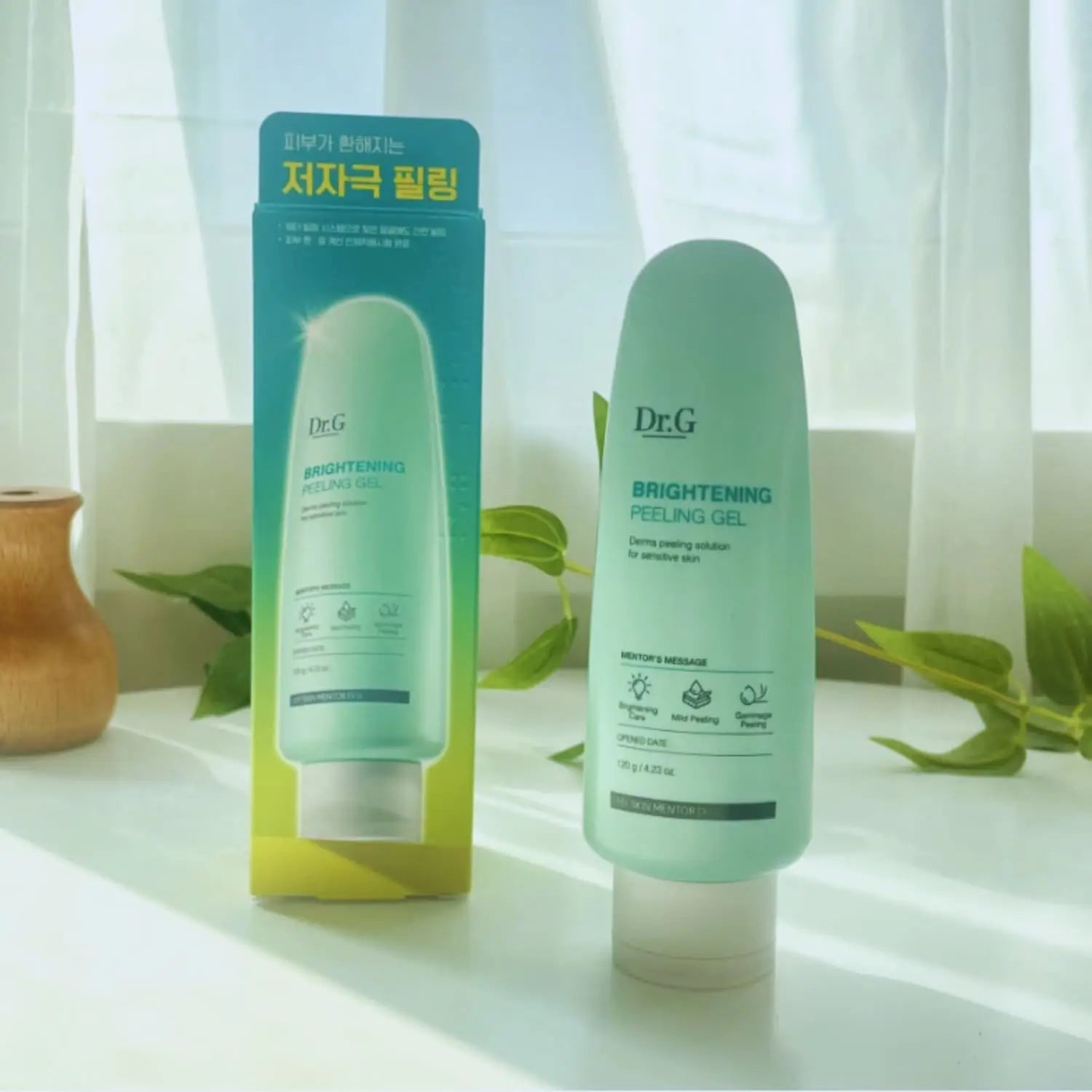 [Dr.G] Brightening Peeling Gel – Exfoliante coreano suave para piel sensible de Dr.g | Skincare disponible en kosmic
