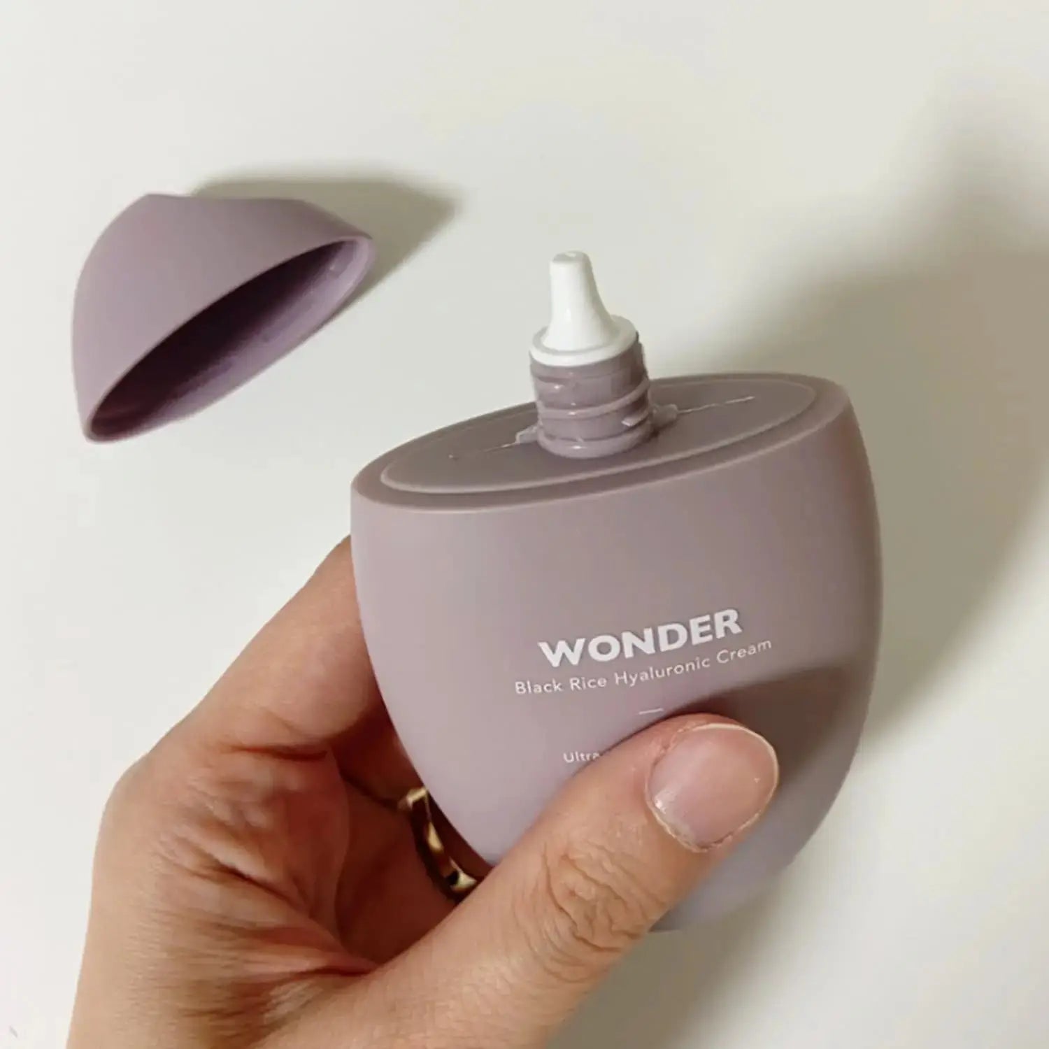 [Haruharu] Wonder Black Rice Hyaluronic Cream 50ml de Haruharu | Skincare disponible en kosmic