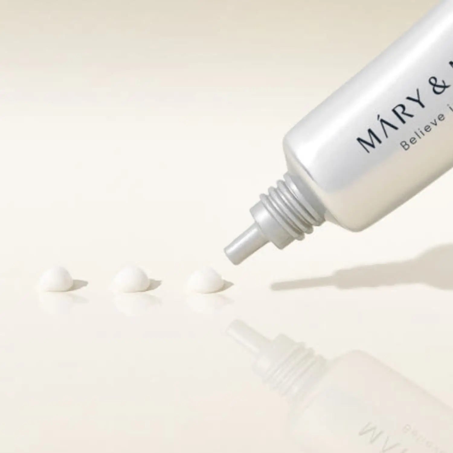 [Mary&May] Crema Contorno de Ojos Tranexamic Acid + Glutathione Eye Cream 30ml de kosmic | Skincare disponible en kosmic