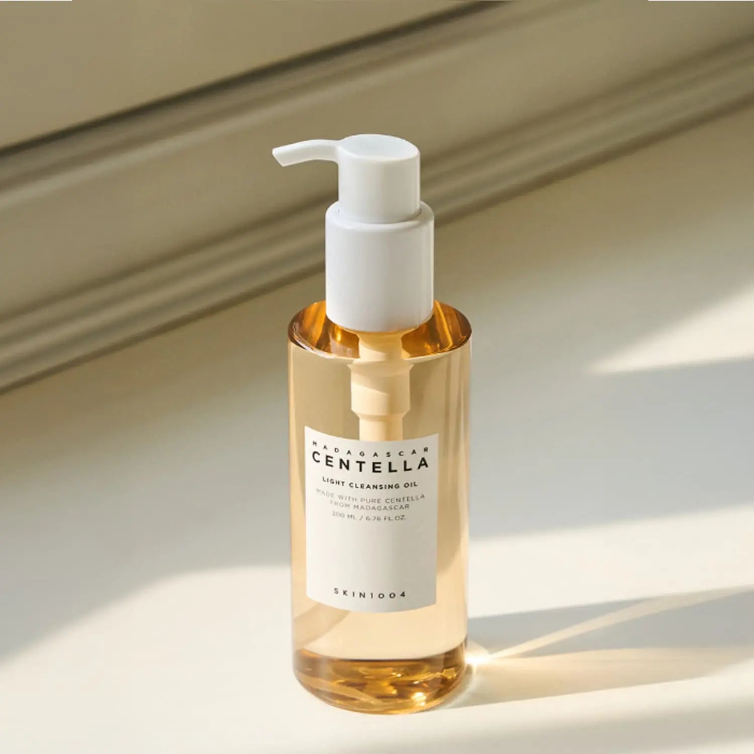 [SKIN1004] Madagascar Centella Light Cleansing Oil 200ml de kosmic | Skincare disponible en kosmic